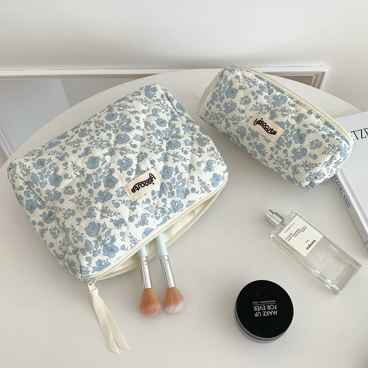 1pc, elegante padrão floral acolchoado saco de maquiagem-bolsa de armazenamento multifuncional, organizador de higiene pessoal portátil, saco de acessórios de viagem