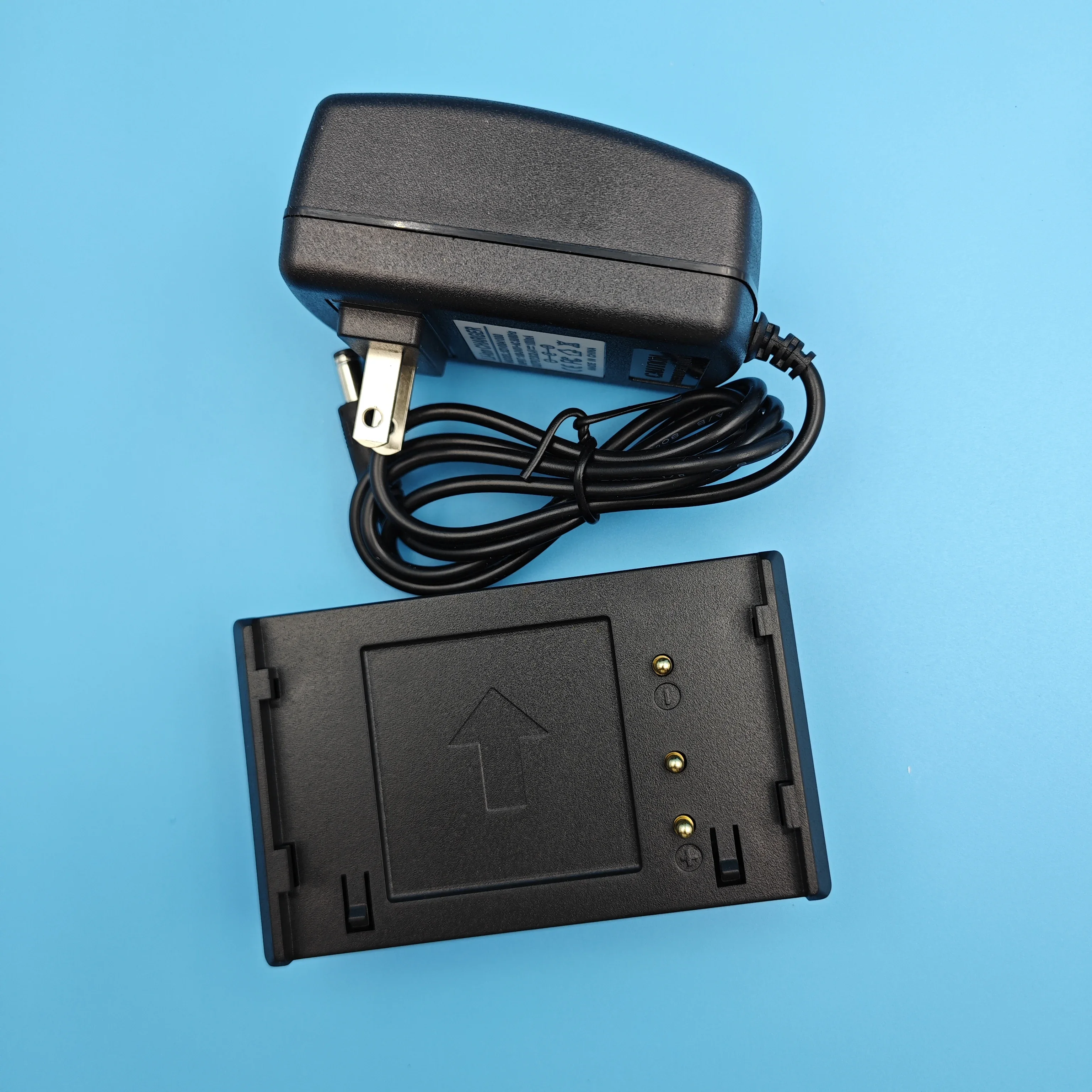 New Hi-target BC-10 Charger total station charger for BT10 Battery