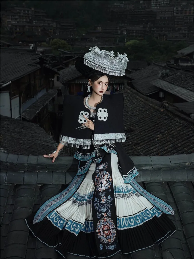 

Exotic Heavy Industry Clothing Travel photography performance costumes