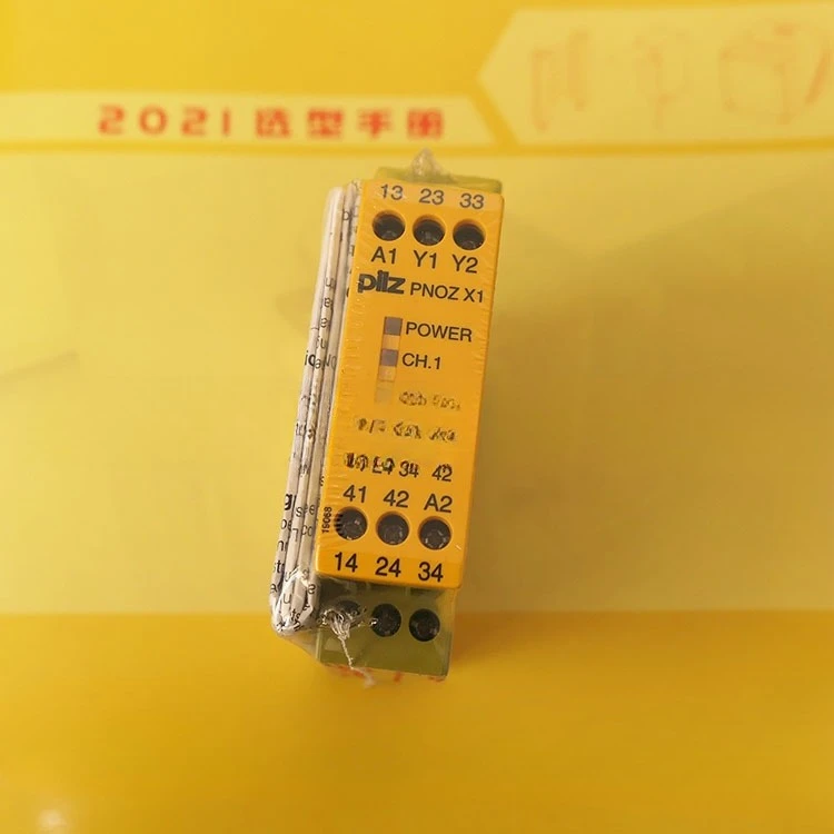 

Parts for PILZ 774300 safety relay