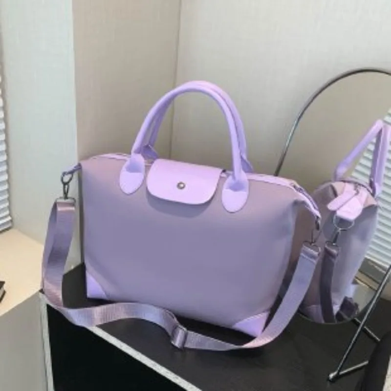 

Elegant Ladies Bag With Subtle Smocked Detailing Underarm Shoulder Bag For A Texture Rich And Sophisticated Elegant Look