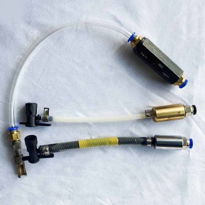 

10bars Pressure Piezo Diesel Injector Test Oil Return Check Valve Booster Valve with Tube Quick Connect Joint for Bosch Siemens