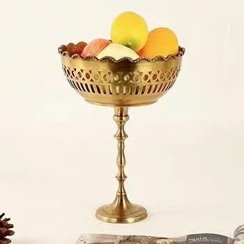 

Brass hollow hammer pattern high tray storage fruit plate home ornament