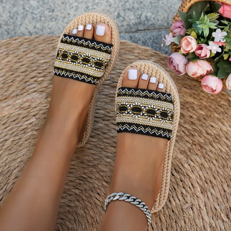 Women Slippers Outdoor Flat Designer Shoes Women Large Size Bohemian Ethnic Sandals Fashion Tassel Beach Slippers Slides Women view 6