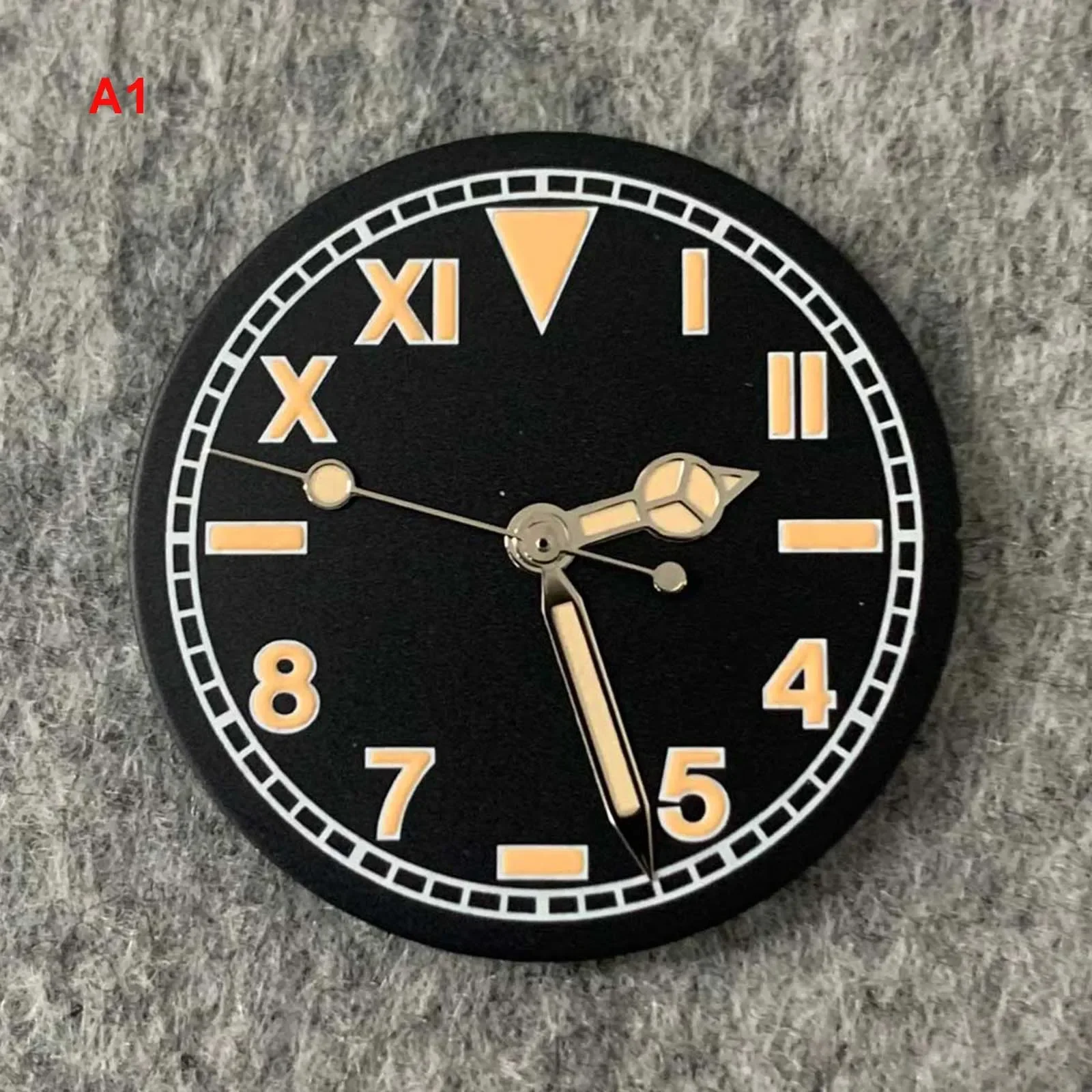 

Retro 28.5mm NH35 Watch Dial w/ Watch Hands Green Luminous Modified Dial for NH35/NH36 Movement Upgrade Parts NEW DIY