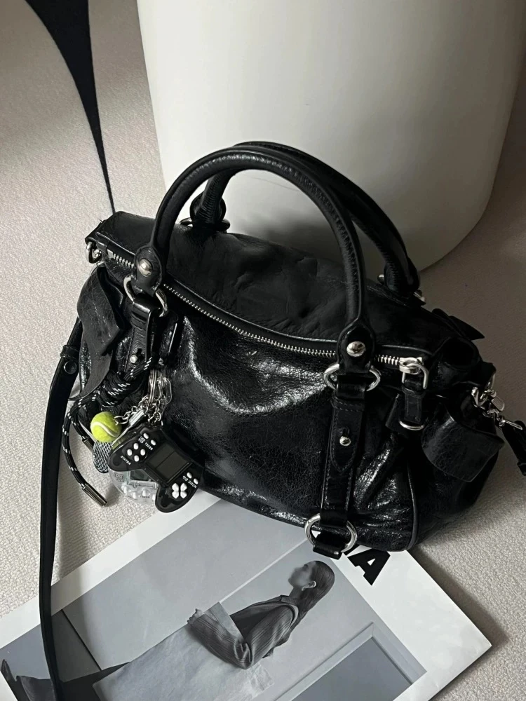 

Retro Faion Bowling Bag Crossbody oulder Bag Unique Design Handbag for Youth Casual PU Leather Large Size Color