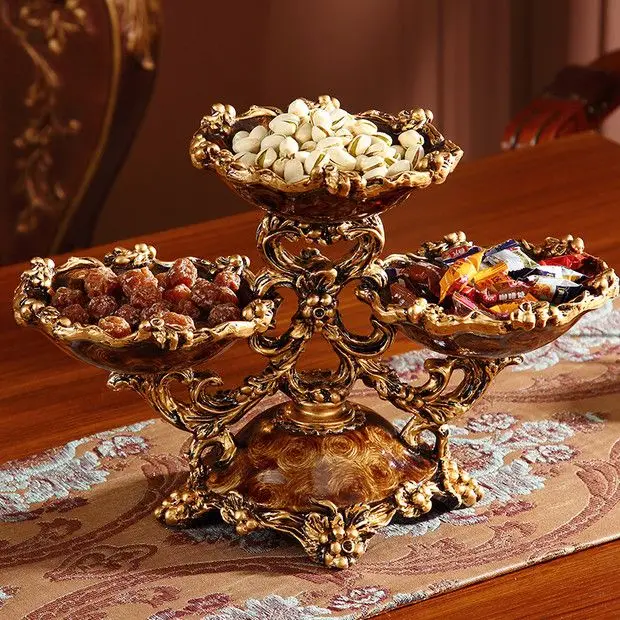 Luxury Compartment Snack Tray European Coffee Table Decor Dried Fruit Storage Plate Housewarming Present