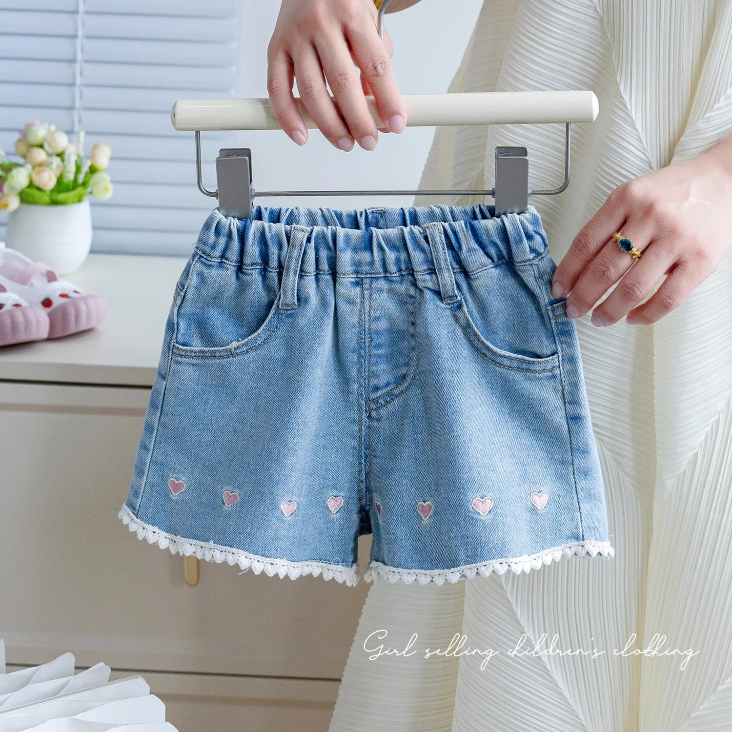 Baby Girls Heart Denim Shorts Kids Summer Clothes 2024 New Korean Children Versatile Loose Short Pants 2-6Years Old ﻿