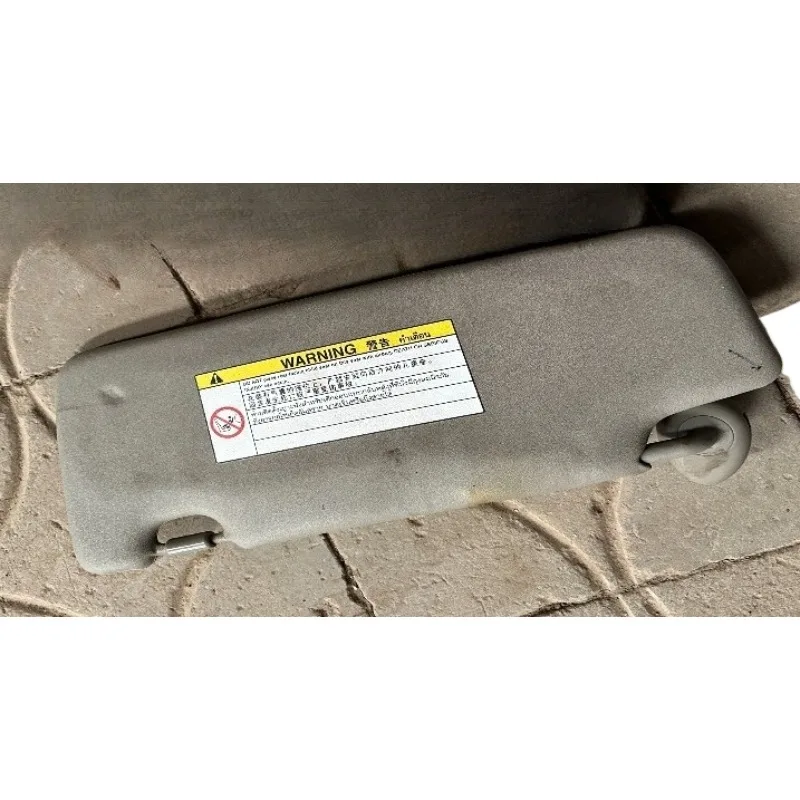 

Б/у козырек с зеркалом для макияжа слева и справа для Honda City 2008, 2009, 2010, 2011, 2012, 2013, 2014 г.