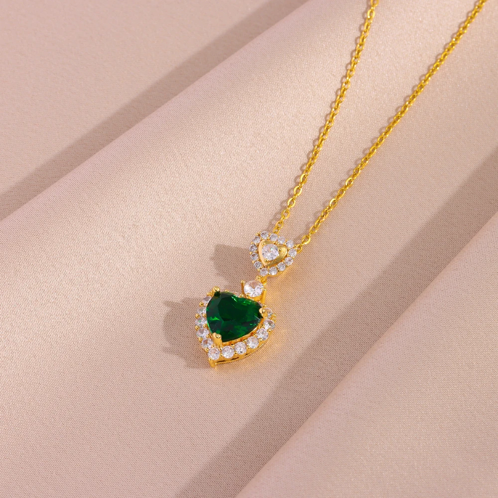 New In Vintage Green Zircon Crystal Heart Pendant Stainless Steel Necklaces For Women Trendy Retro Female Clavicle Chain Jewelry