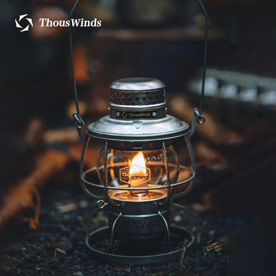ThousWinds Railroad Camping Lantern Outdoor Lights Emotion Vintage