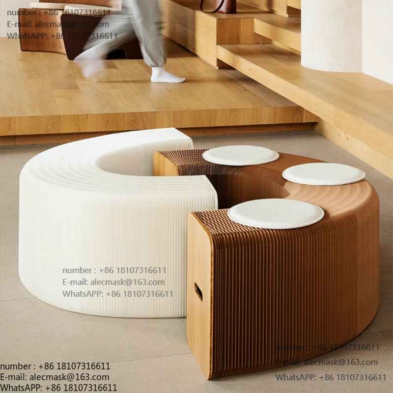 

The shoe changing stool telescopic folding bench at the end of the bed can be stacked and creatively