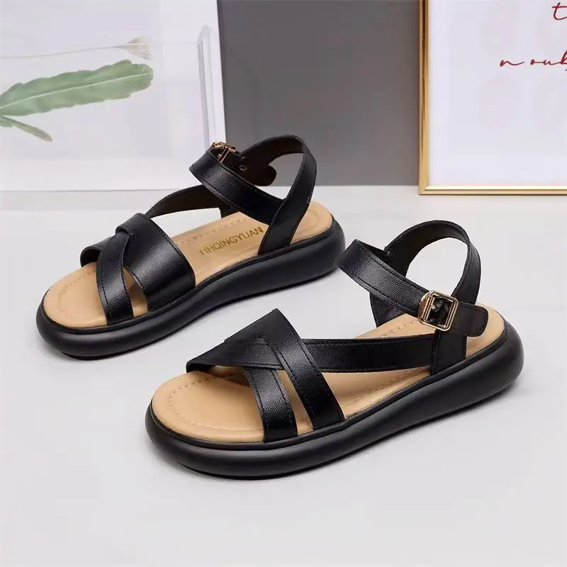 

Женские сандалии из натуральной кожи больших размеров на плоской подошве, летние, новые, с толстой подошвой, нескользящие, с открытым носком, с ремешком на пряжке, пляжные, спортивные сандалии