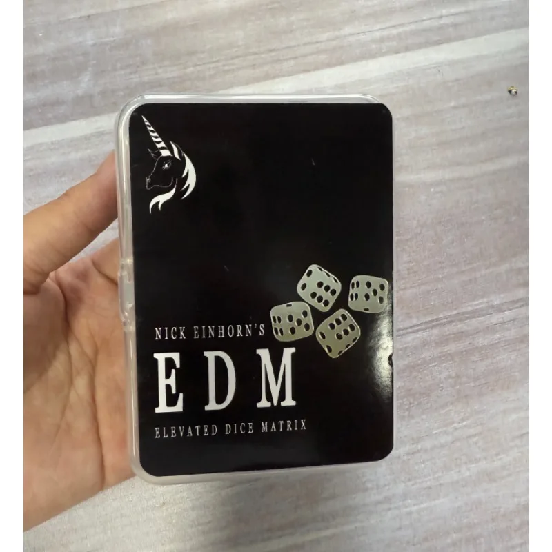 مرتفعة النرد مصفوفة خدعة سحرية (الأزرق أو الأحمر) عن قرب الخدع السحرية الوهم الدعائم السحرية بطاقة اللعب للتحايل الساحر ألعاب مضحكة