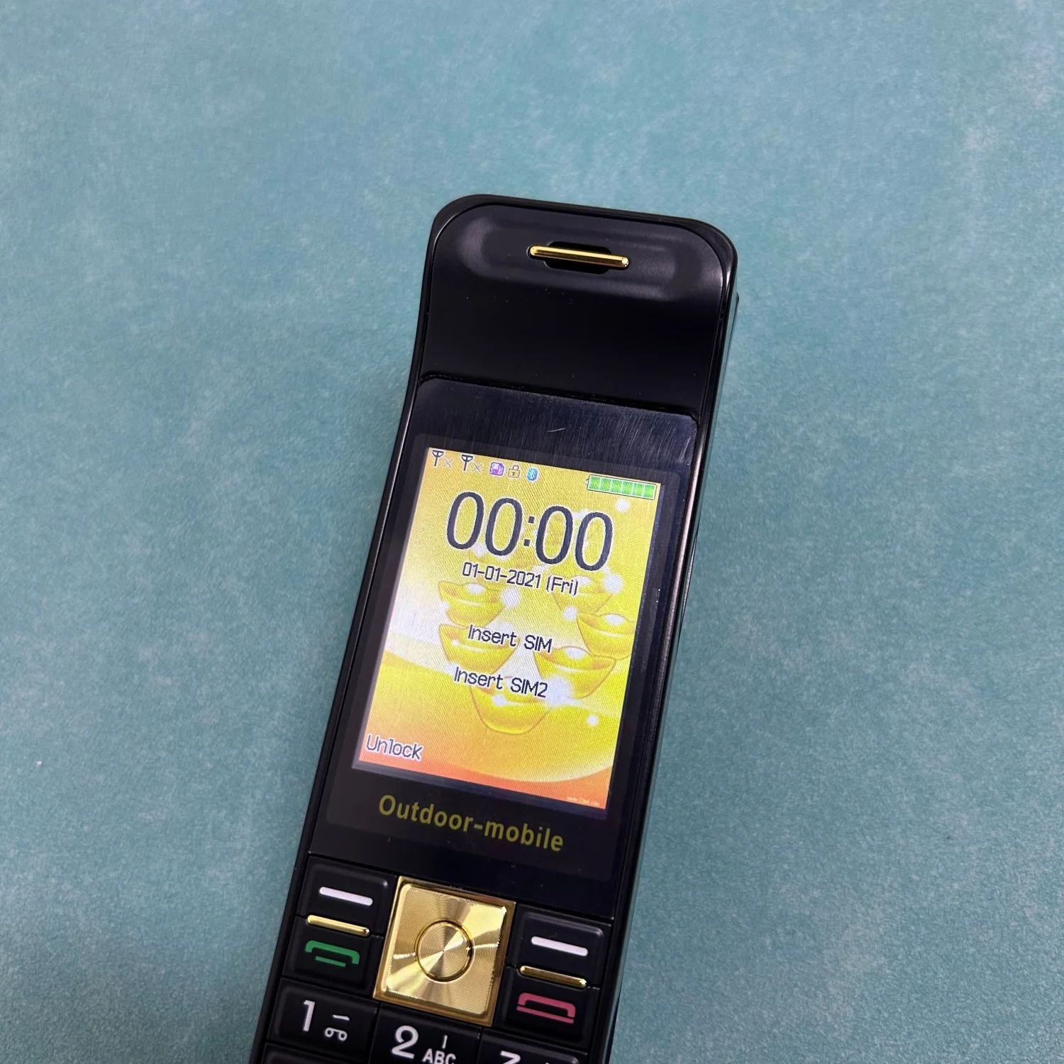 C10 Big Brother LTE 4G Touchscreen Mobile Phone Super-long Standby 2.6inches Dual SIM Card Loud Voice Unlocked Cellphone
