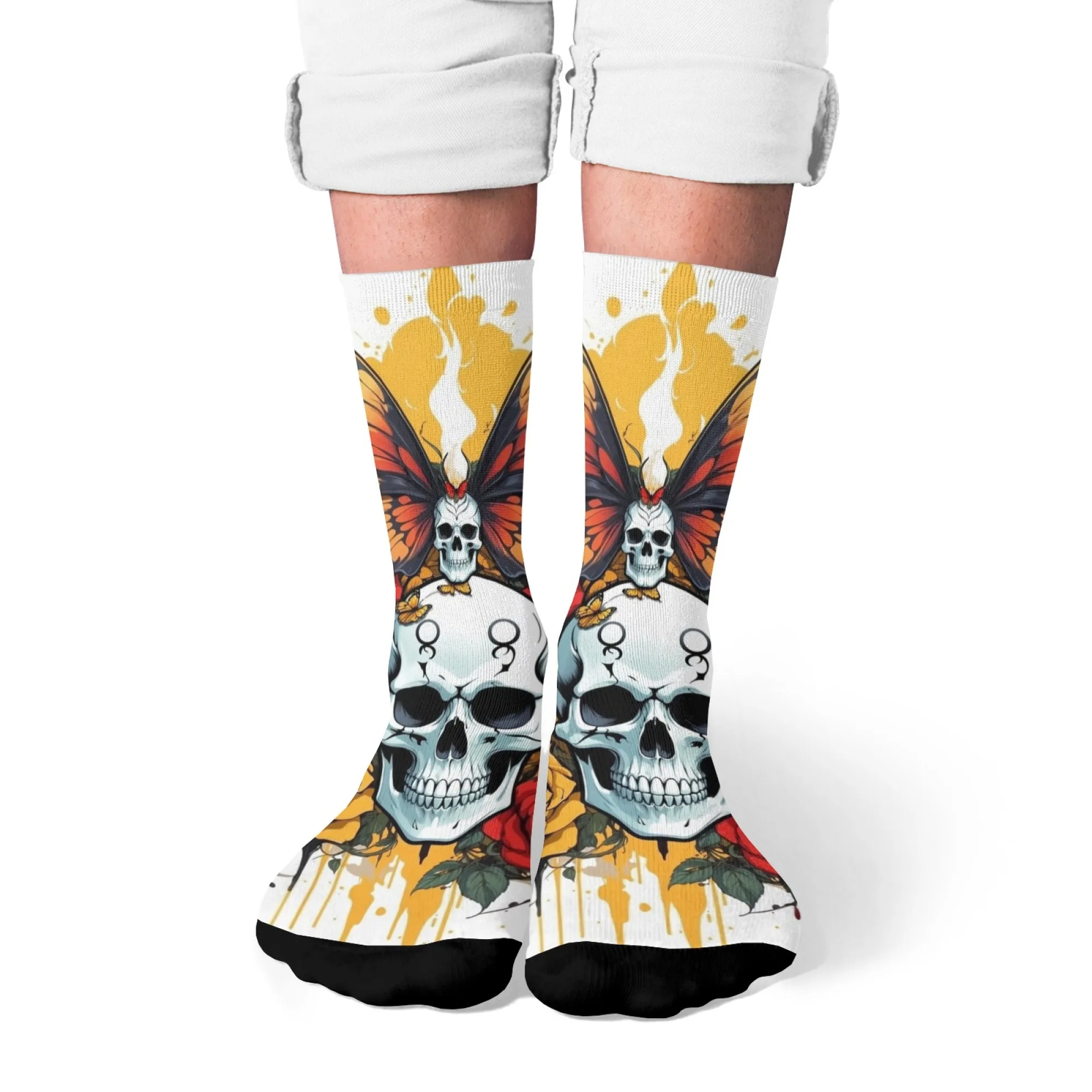 Unisex-Crew-Socken im dunklen Gothic-Stil mit Totenkopf- und Schmetterlingsdruck, dunkle Punk-Stil-Drucksocken für alternative Mode und Freizeitkleidung