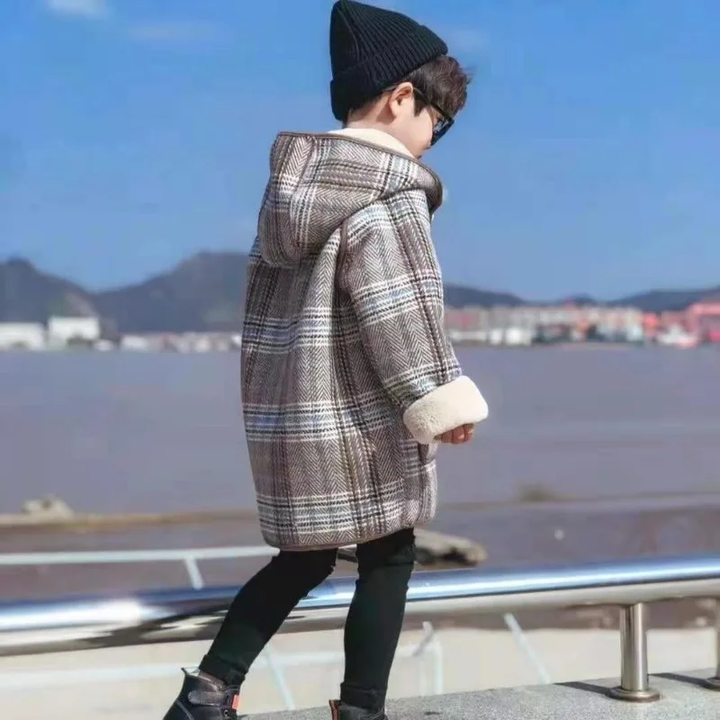 

Зимнее шерстяное пальто для мальчиков 3-8 лет, утолщенная куртка средней длины на меховой подкладке, стильная повседневная зимняя одежда