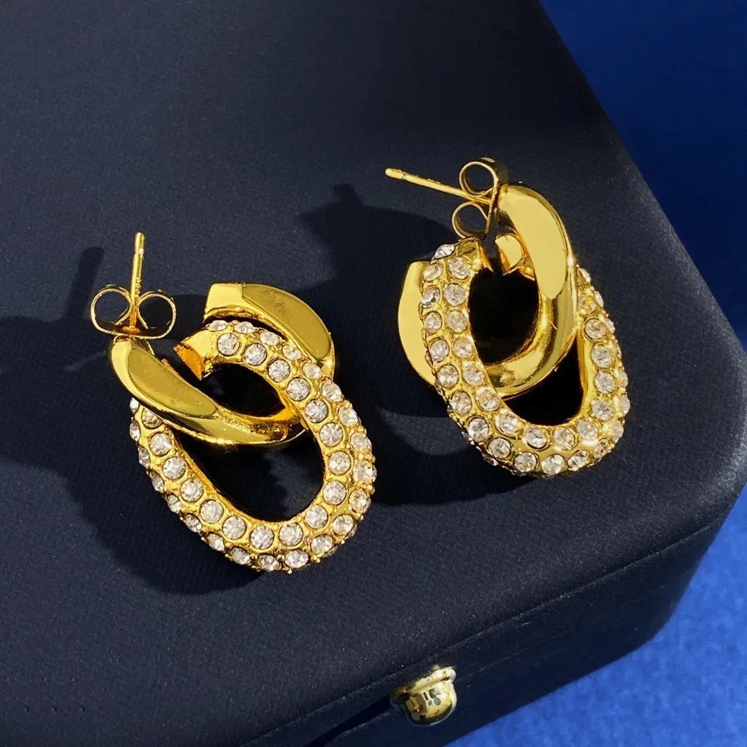 

New style jewelry with personalized retro style and diamond studded bee pearls Earrings with fashionable design and earring