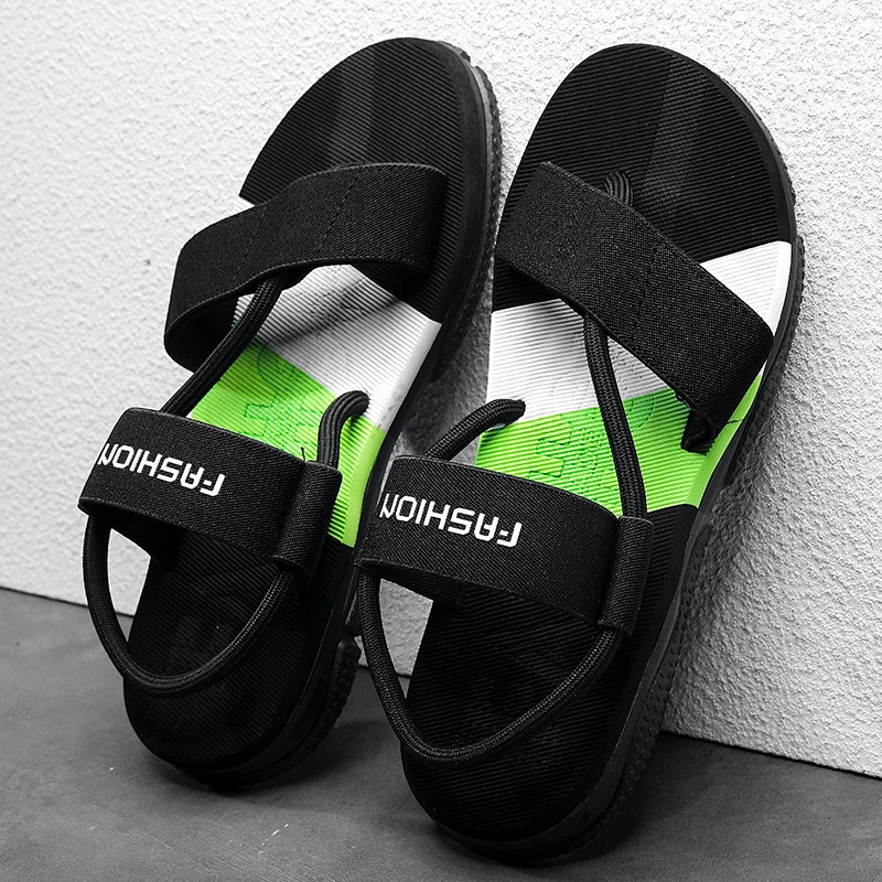 Sandali da spiaggia alla moda con fondo oversize a doppio strato in EVA di vendita calda