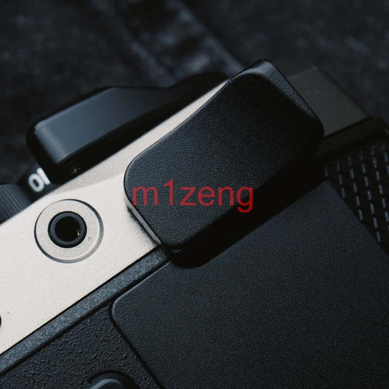 Uchwyt na palec metel kciuk w górę gorąca stopka uchwyt ręczny uchwyt na gorącą stopkę osłona adaptera podpórka do aparatu PENTAX 17