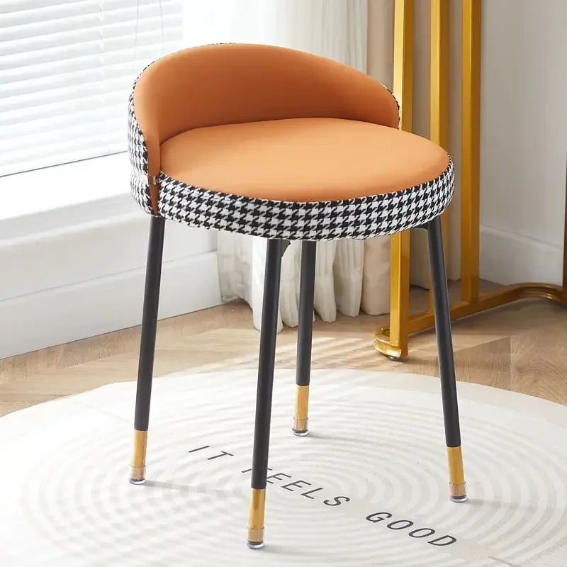 

Anti-scratch Dressing Stools Nordic Makeup Stool Minimalist Bedroom Chair Living Room Furniture Wear-resistant Vanity Chairs