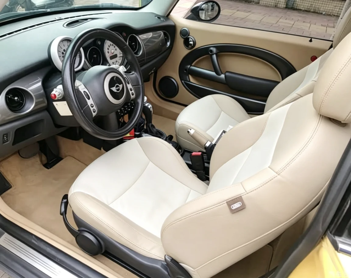 Für Mini R50 Maßgefertigte Autositzbezüge Luxuriöses Nappaleder 100% Passgenau Innenraumzubehör 360 ° Vollständige Abdeckung – Detail 1