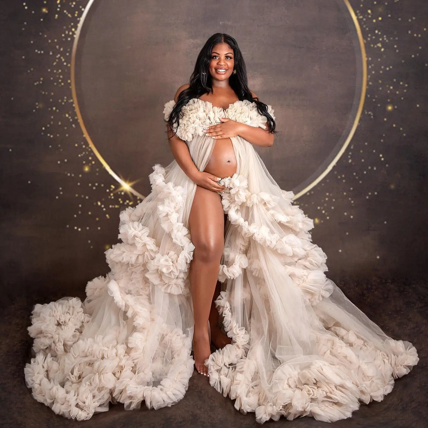 Suknie balowe w kolorze kości słoniowej z falbaną dla kobiet w ciąży wielowarstwowy tiulowy szlafrok fotograficzny eleganckie Baby Shower Vestidos dostosowane