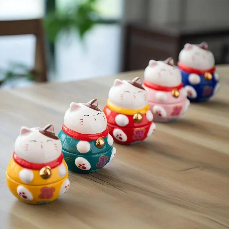 Set of 5 Ceramic Lucky Cat Figurines, Tumbler Maneki-neko Beckoning Cats Ornament Desktop Decoration Fortune Mascot Figure