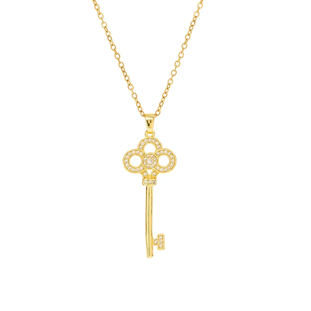 تمامًا مثل أنماط القمصان النسائية على Instagram، قلادة الترقوة بسيطة وعصرية