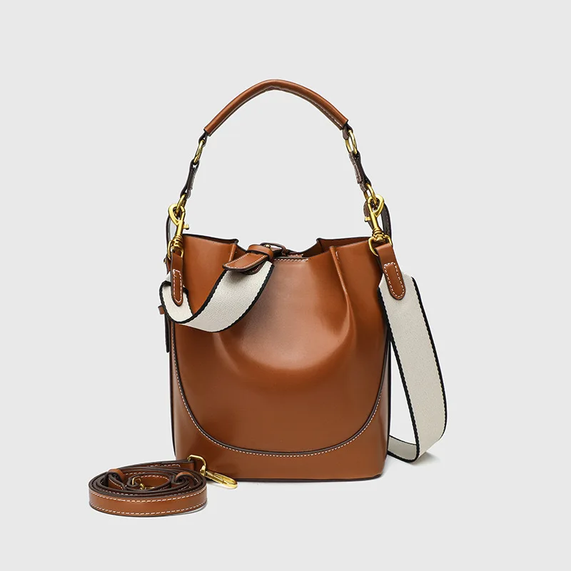 

2025 Women's Large Capacity Bucket Bag with Wide Shoulder Strap Single Shoulder Handbag Drawstring Handheld Crossbody Bag