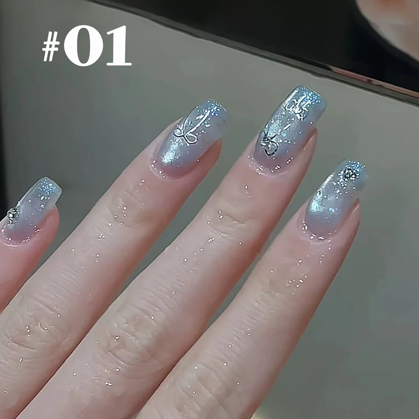 1 pz TC Shiny Glacier Blu Pietra di cristallo Perle di vetro Cat Eye Gel Smalto per unghie Trasparente Blu-Violet Gel Sbiancante Versatile Nail Art