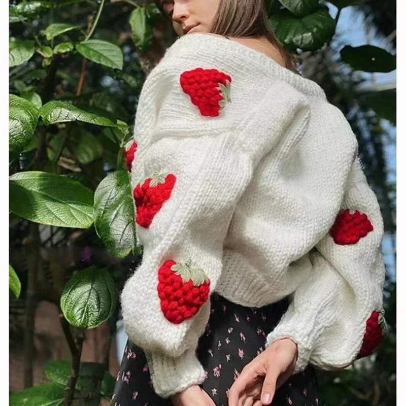 Autumn Winter Sweet Cardigan Long Sleeve Sweater V-neck Knitted Embroidery Strawberry Sweaters Women Clothes Coat Vintage 28541