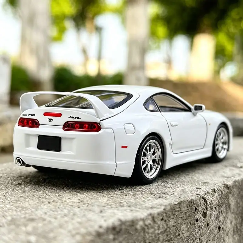 1:32 1995 Supra MK4 A80 Legierungs-Film-Sportwagenmodell, Druckguss-Metall, Klassisches Rennstreckenfahrzeug, Auto-Modell-Simulation, Geschenk für Kinder