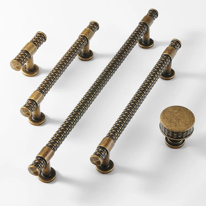 Nuove maniglie e maniglie per mobili antichi per mobili da cucina, armadio, cassetto, vetrine vintage a mezzo anello, pomello per porta del fienile