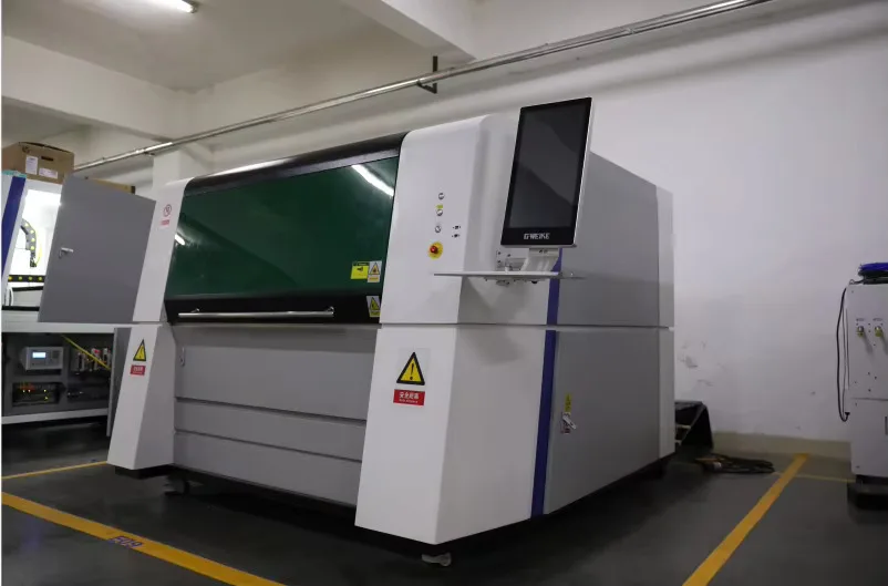 Gweike Fast Speed 1KW 1.5KW 2KW 3KW Cutter CNC Fiber Laser Cutting Hine Sheet Metal