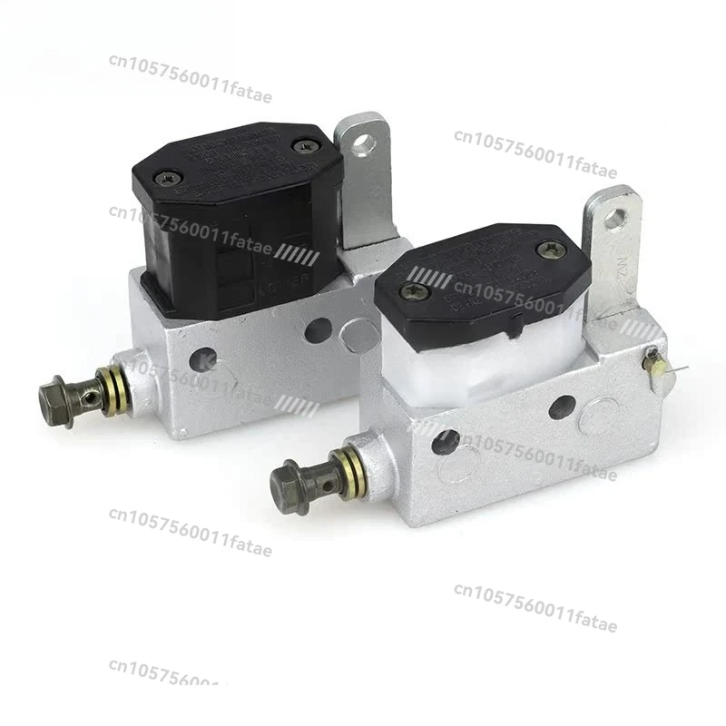 Three-wheeled Modified Accessories Brake Upper Pump Main Pump 12.8/15 Size Main Cylinder