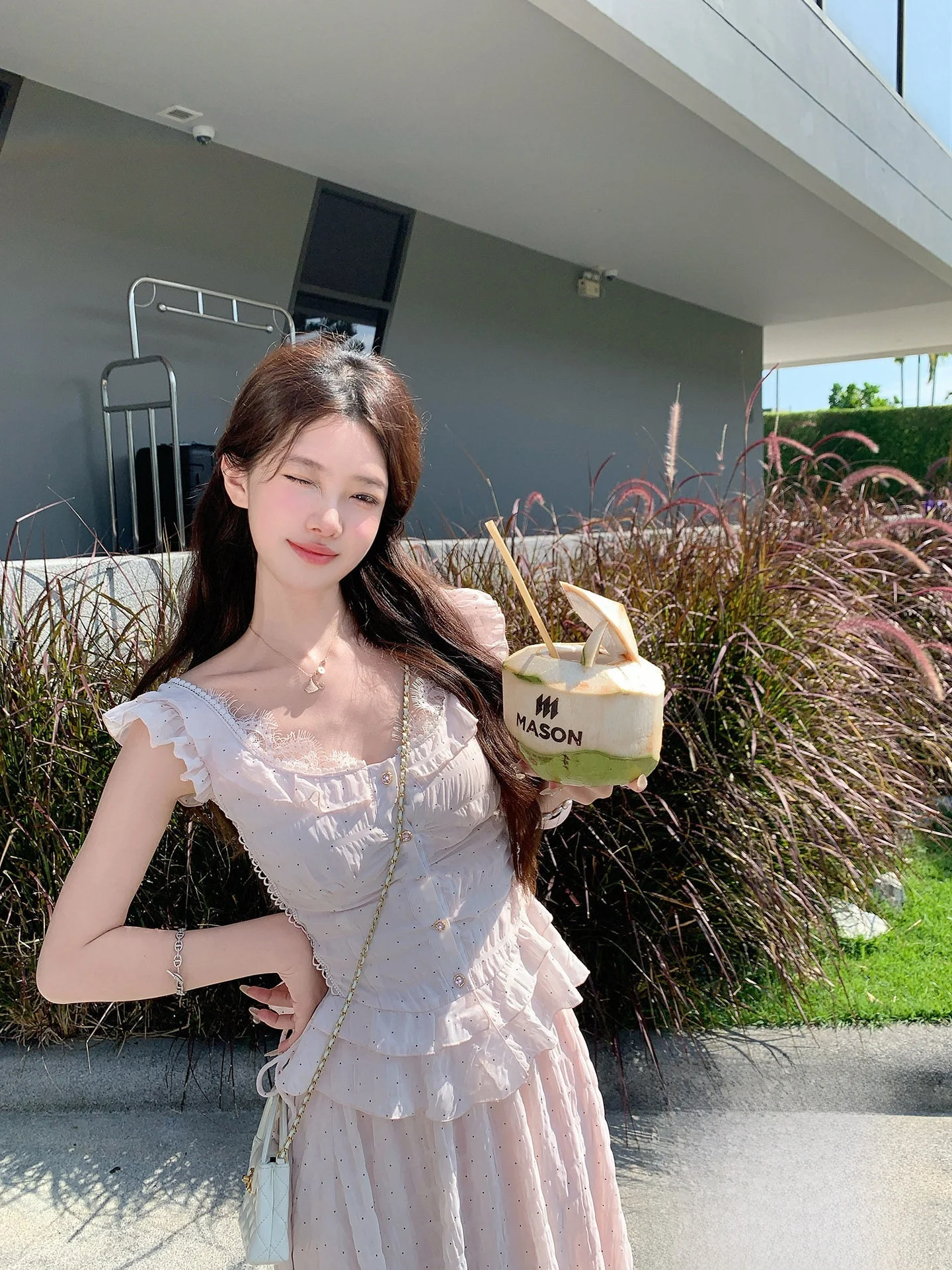 

ChuChu LuHou Fantasy Leaf Women's Top with Small Flying Sleeves And Belted Skirt Elegant Half-length Two-piece Set