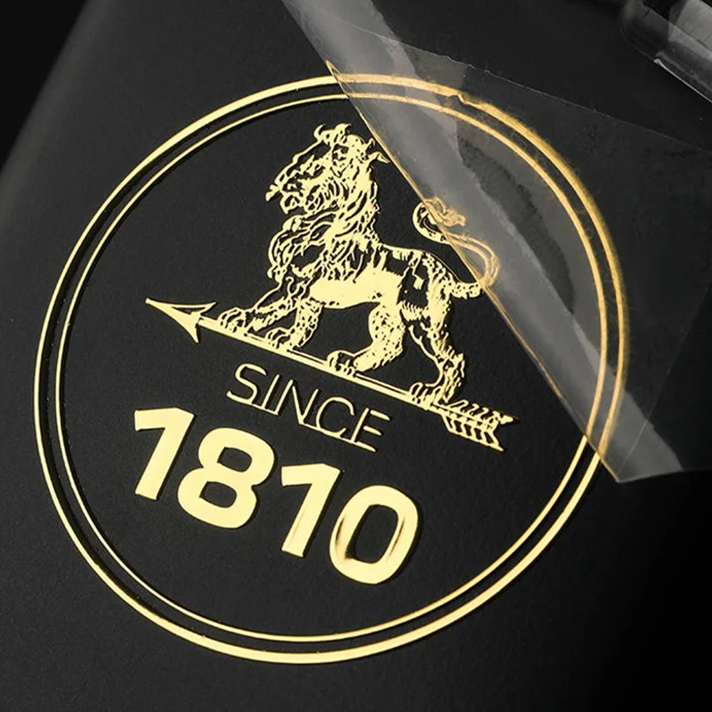 

100 шт. индивидуальная металлическая 3D-этикетка с логотипом, тисненая наклейка, металлическая наклейка с клейким золотым и серебряным дизайном металлического логотипа