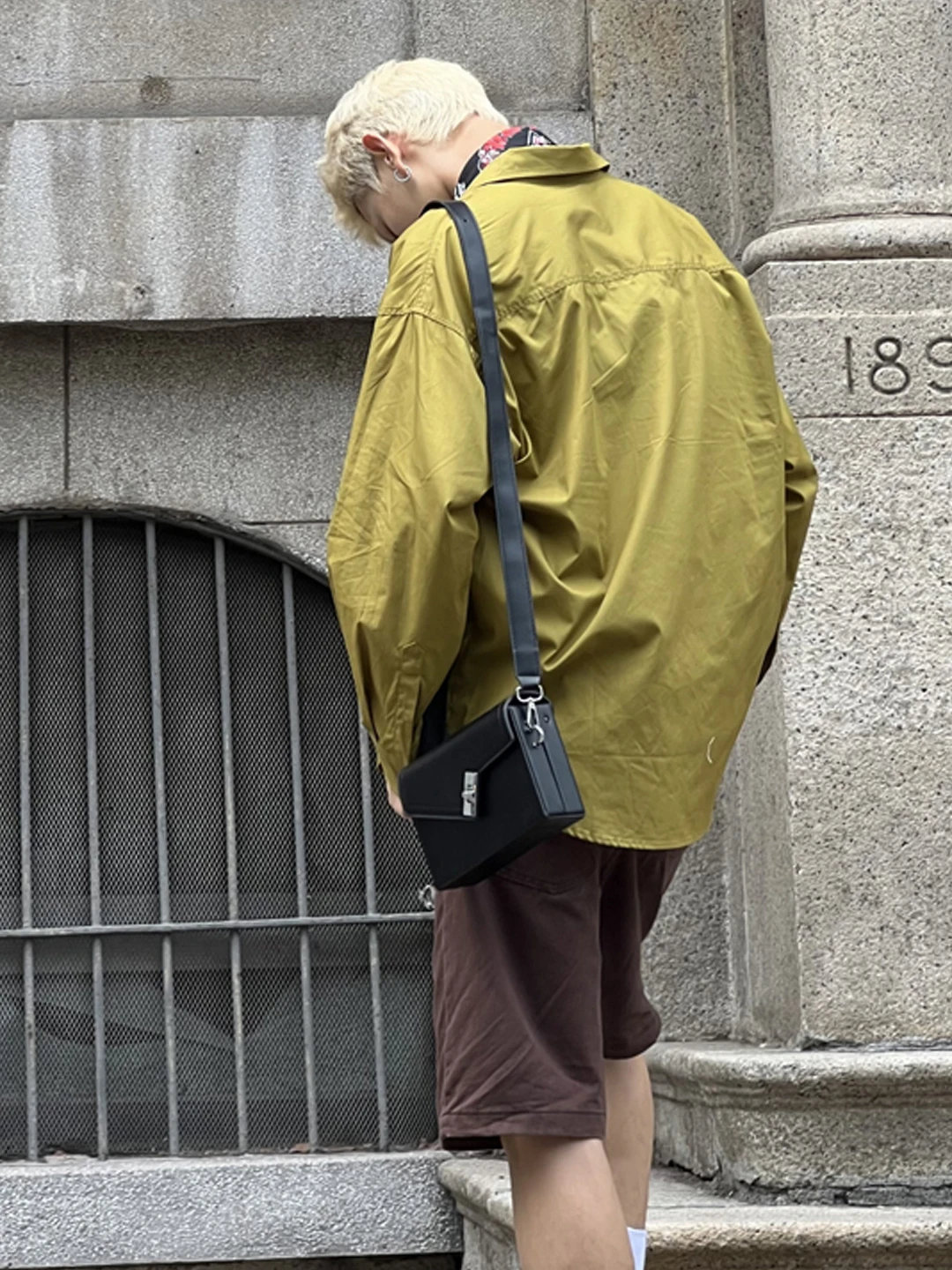 Fashionable Retro Single Shoulder Crossbody Box Bag Men Women Street Style Small Square Bag High End Feel Lock Buckle Casual