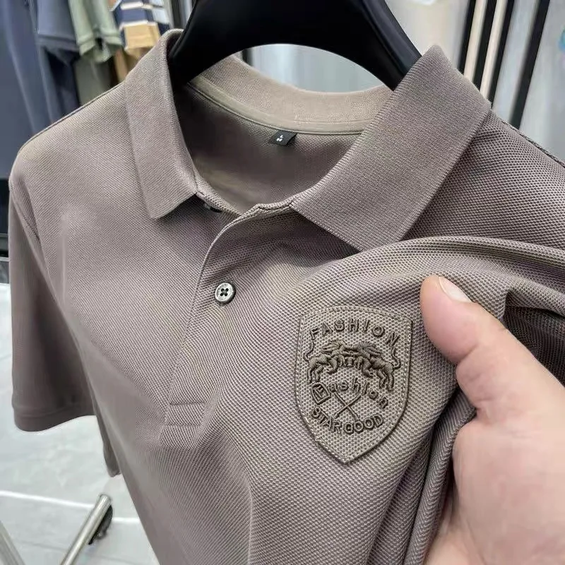 

New men's polo shirt knitted casual solid color embroidered embossed top fashionable short sleeved polyester fiber T-shirt
