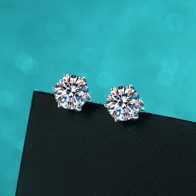 Elegant S925 Sterling Silver 1ct Moissanite Six Prong Stud Earrings with GRA Certificate Fashionable Sparkling Jewelry for Women