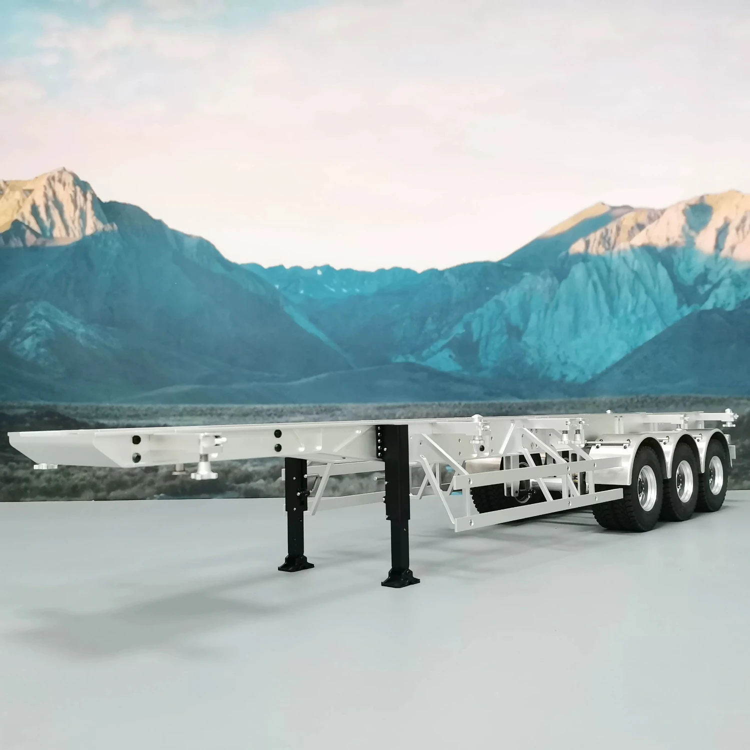 1/14 Scale Truck Trailer Aluminum Alloy Chassis Semi-trailer DIY Remote Control Truck Model Modification Accessories