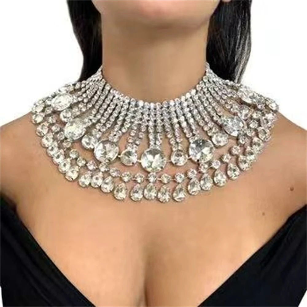 Oversized Round Rhinestone Necklace for Girls Women Accessories Luxury Wedding Decoration Jewelry Gifts Extravagant Necklace