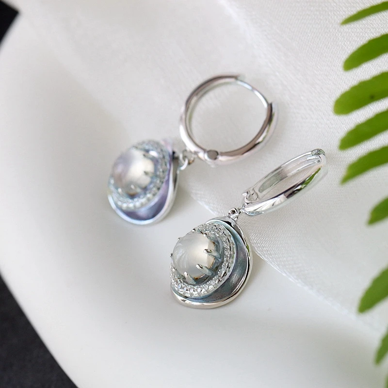 Elegant and Minimalist Style 925 Sterling Silver Earrings Inlaid Natural Moonstone Small Hoop Design Earring Creative Jewelr