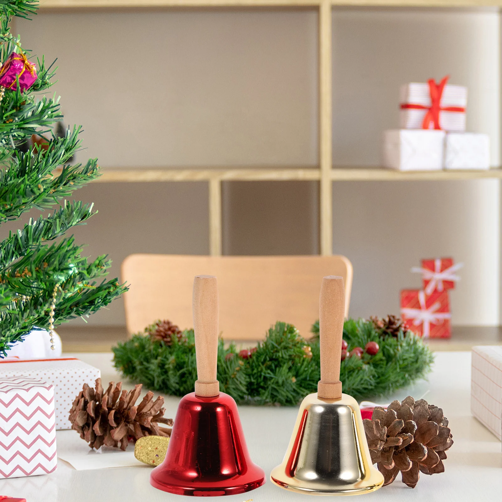 Campanas de mano navideñas de Papá Noel, campana de Metal con mango de madera, diseño Vintage, adorno para Bar, restaurante, Festival, campana de mano de Metal, 4 Uds.