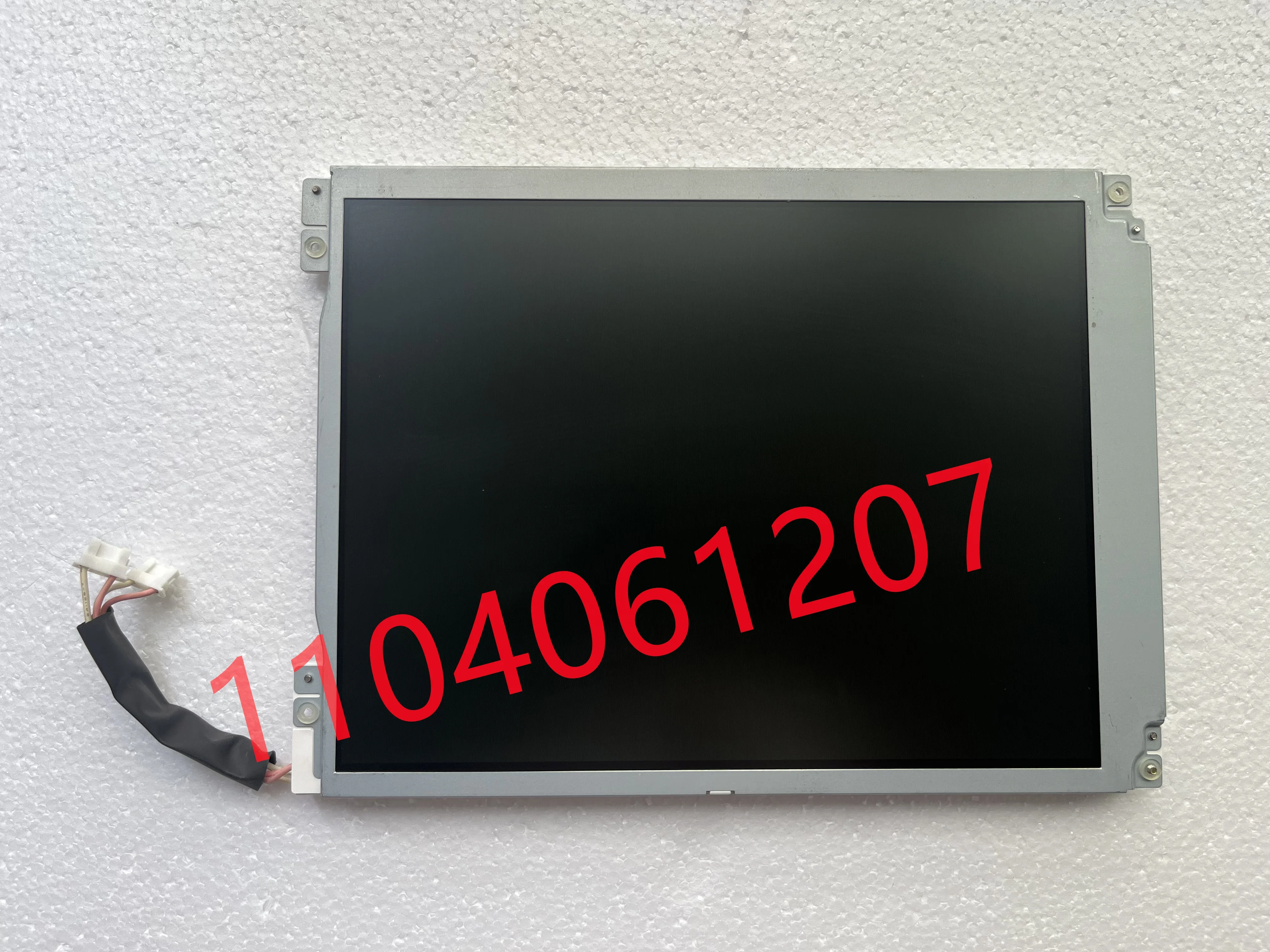 schermo-lcd-industriale-da-104-pollici-lq104v1dg5b-lq104v1dg5a-640-480-testato-al-100-spedizione-veloce