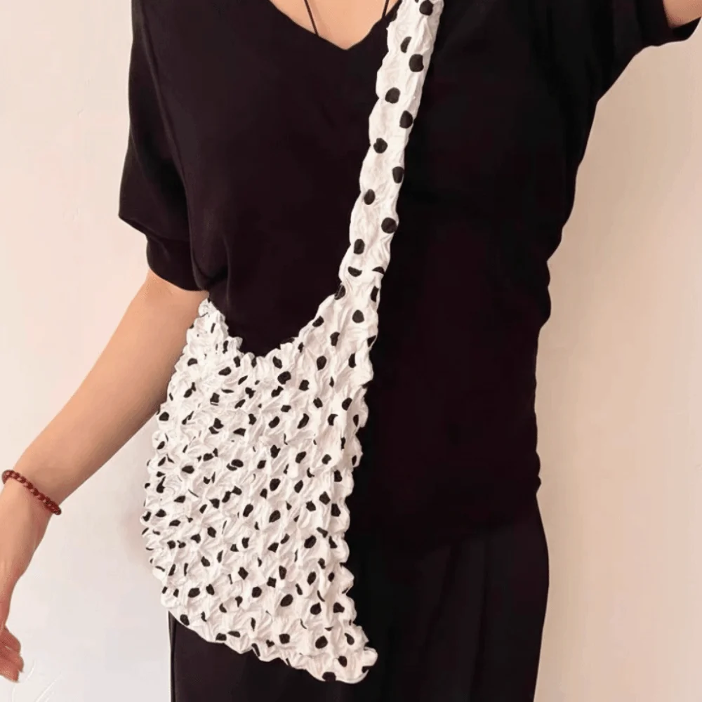 Large Capacity Bubble Crossbody Bag Black Polka Dot Soft Polyester Polka Dot Shopping Bag Woven Material Stretch Fabric