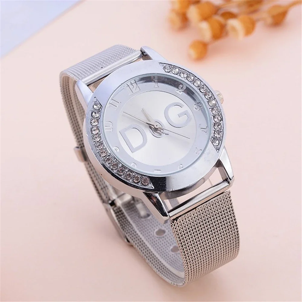 Luxury Brand Women\'s watches With Diamonds Simple Digital Design Ladies\' Quartz Watch Casual Gold Mesh Belt Women Clock Strap