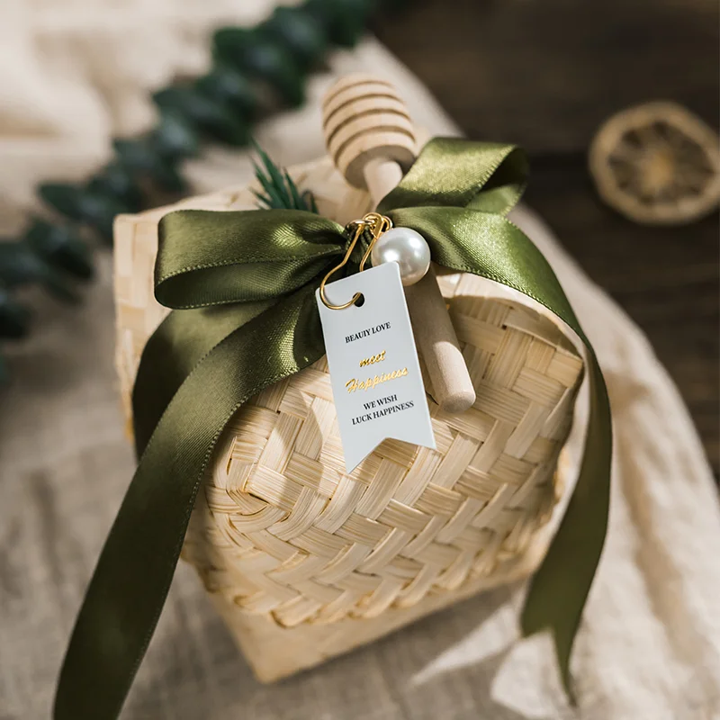 4pcs-woven-bamboo-wedding-favor-box-rustic-candy-gift-box-with-green-satin-ribbon-pearl-tag-for-wedding-party-guest-favors