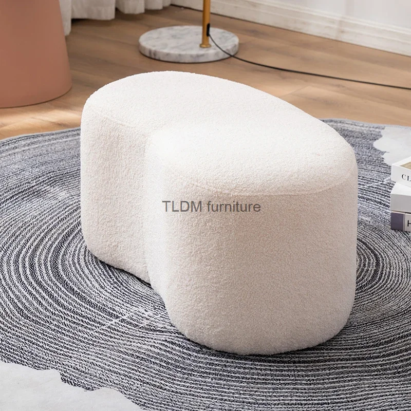 Luxury Stool INS Lamb Changing Wool Foot Stool Bedroom Pouf Nordic Shoe Ottoman Creative Design Living Room Floor Sofa Bench